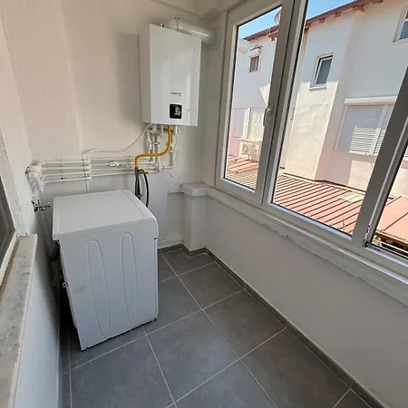 Otto * クシャダス